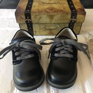 Footmates Connor Oxford (size 6.5M)